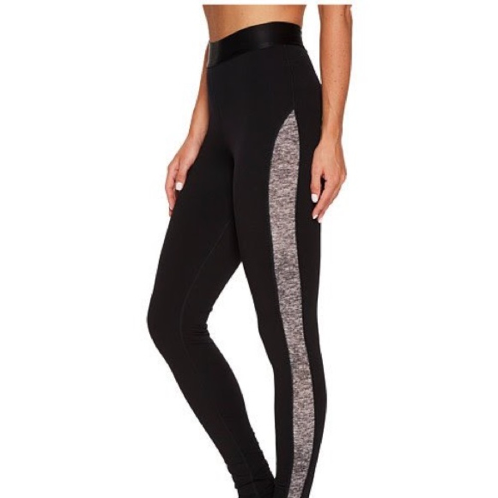 Hanky Panky in the Studio Leggings Medium